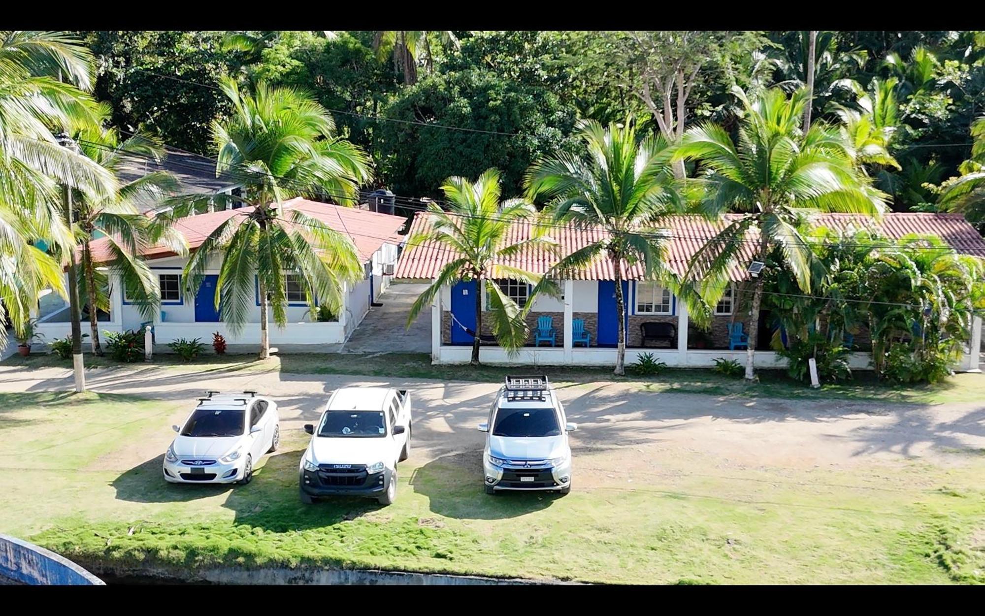 La Posada Del Buzo Колон Экстерьер фото
